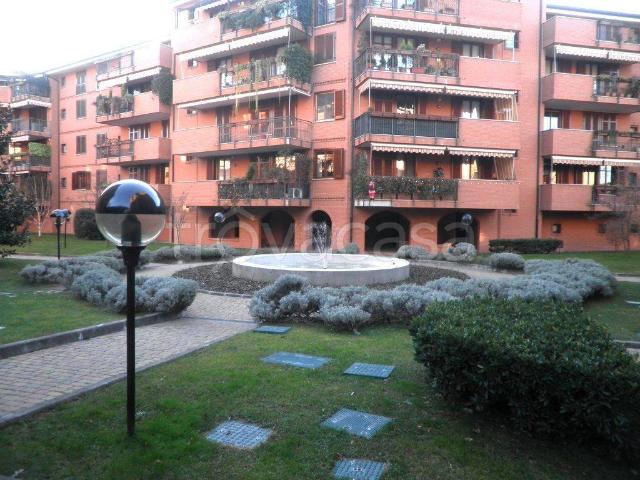 Appartamento in in affitto da privato a Trezzano sul Naviglio via Camillo Benso di Cavour, 9, giardino, terrazzo, da privato TrovaCasa