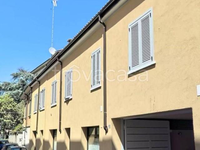 Appartamento in in affitto da privato a Voghera via Scarabelli, 65, arredato, da privato, riscaldamento autonomo TrovaCasa