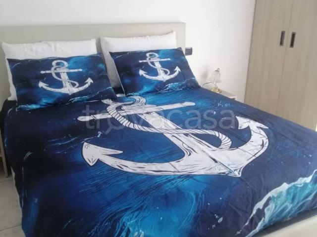 Appartamento in in affitto da privato a Vado Ligure via Madonnetta, 5, da privato, fronte mare TrovaCasa