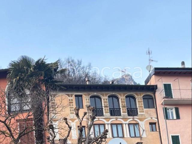 Appartamento in in affitto da privato a Valsolda via Caleno, 9, da privato, caminetto, ristrutturato TrovaCasa