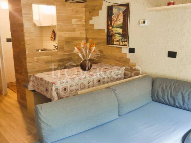 Appartamento in in affitto da privato a Valtournenche frazione breuil cervinia, da privato, lavastoviglie, balcone TrovaCasa