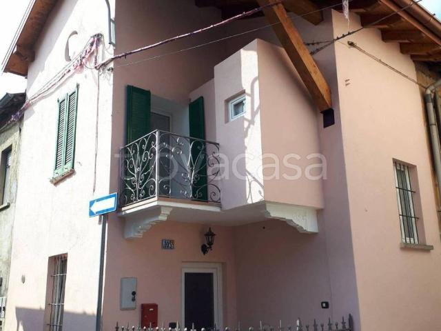 Appartamento in in affitto da privato a Varese via Vellone, 105, arredato, da privato, vicinanze negozi TrovaCasa