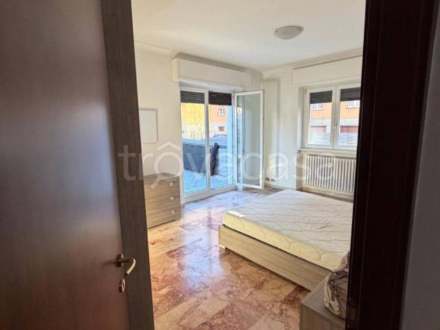 Appartamento in in affitto da privato a Varese via Francesco Tamagno, 15, terrazzo, da privato, cantina TrovaCasa