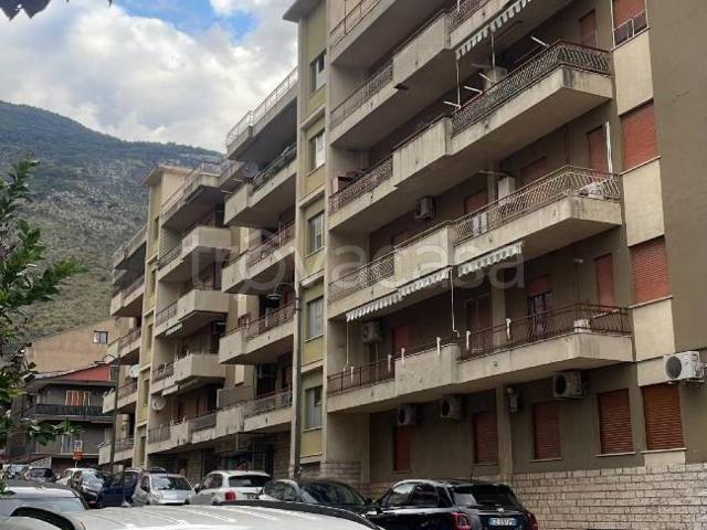 Appartamento in in affitto da privato a Venafro viale Vittorio Emanuele iii, 27, non arredato/vuoto, posto auto, da privato TrovaCasa