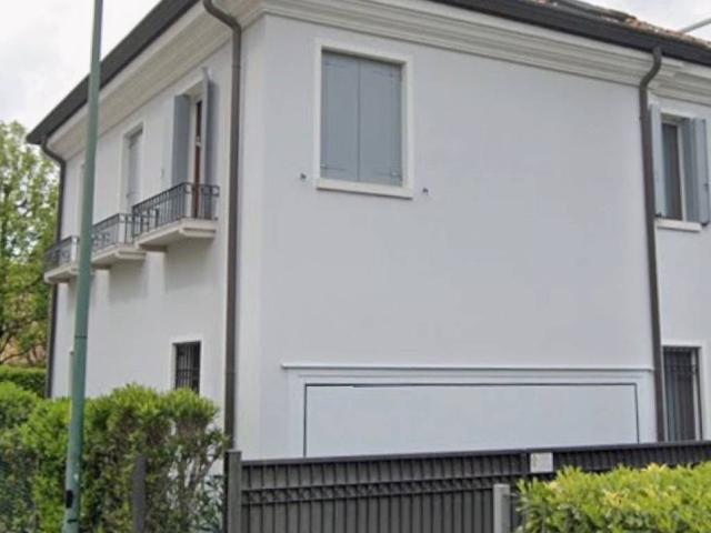 Appartamento in in affitto da privato a Venezia via Monte Grappa, 58, arredato, giardino, da privato TrovaCasa
