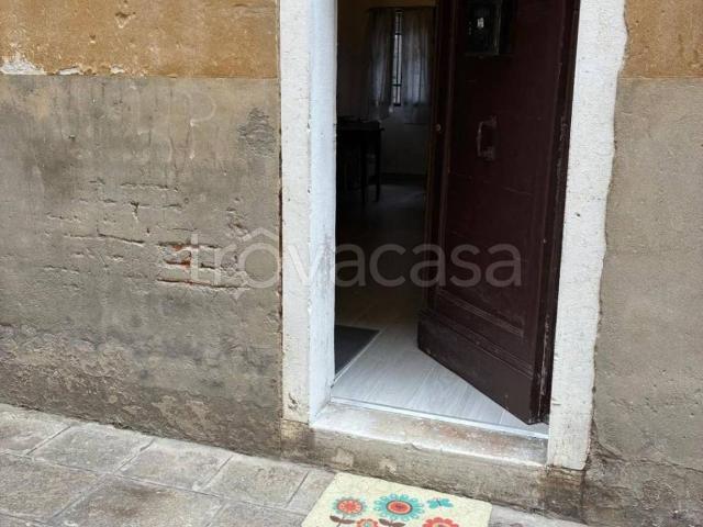 Appartamento in in affitto da privato a Venezia santa Croce, 1205, da privato, ingresso indipendente, luminoso TrovaCasa