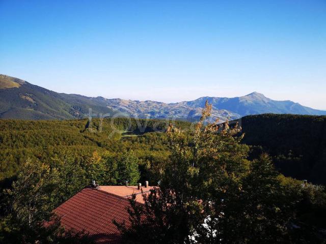 Appartamento in in affitto da privato a Ventasso via Monte Nuda, 10, box, da privato, ascensore TrovaCasa