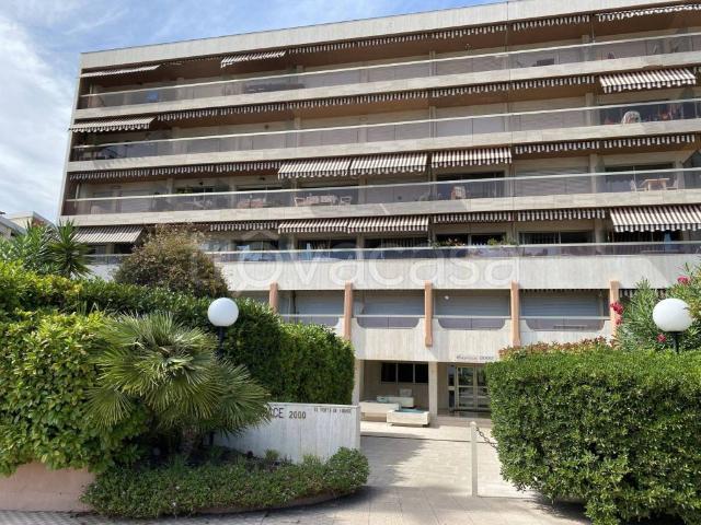 Appartamento in in affitto da privato a Ventimiglia passeggiata Guglielmo Marconi, 4, box, da privato, spese incluse TrovaCasa