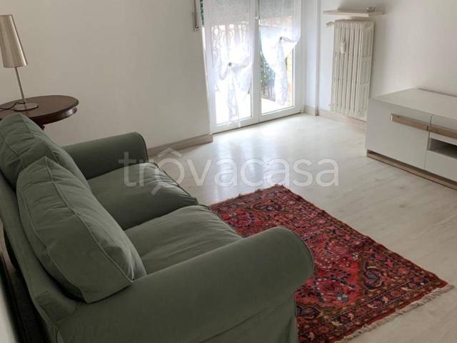 Appartamento in in affitto da privato a Verona via Cefalonia, 8, da privato, ristrutturato TrovaCasa