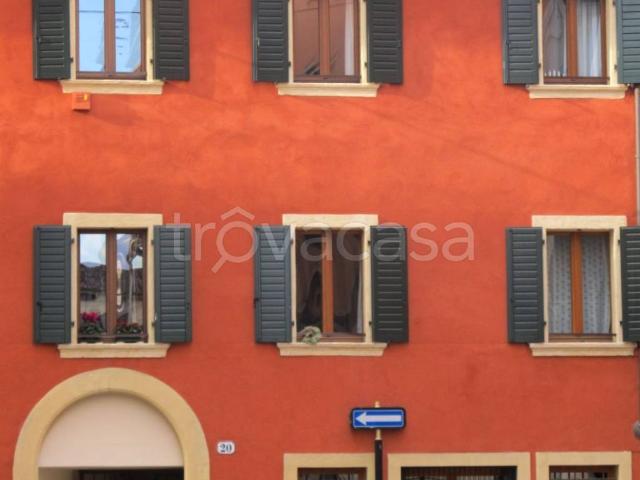 Appartamento in in affitto da privato a Verona via Dietro Filippini, 20, arredato, da privato, vicinanze negozi TrovaCasa