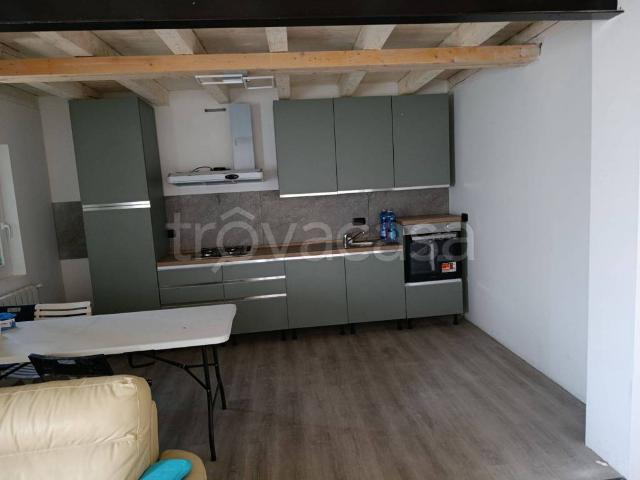 Appartamento in in affitto da privato a Vittorio Veneto, da privato, luminoso, cucina a vista TrovaCasa