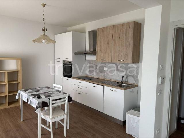 Appartamento in in affitto da privato a Villafranca Padovana via Giacomo Balla, 2, arredato, box, terrazzo TrovaCasa
