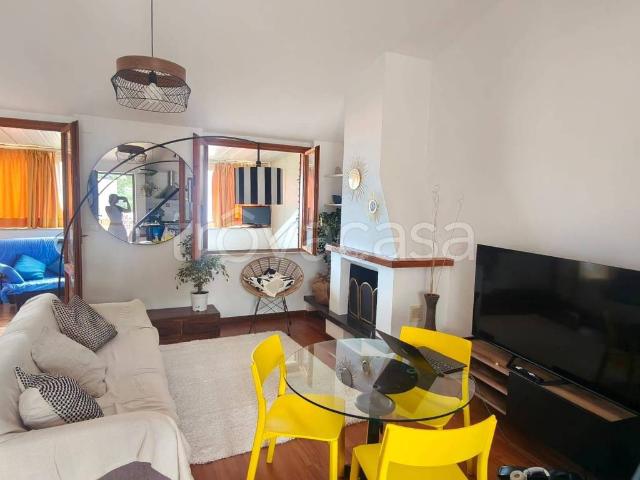 Appartamento in in affitto da privato ad Aci Castello via Litteri, 90, arredato, da privato, vista mare TrovaCasa