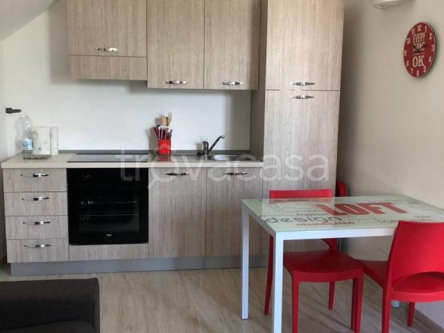 Appartamento in in affitto da privato ad Albissola Marina via Isola, 18, da privato, ascensore, ristrutturato TrovaCasa