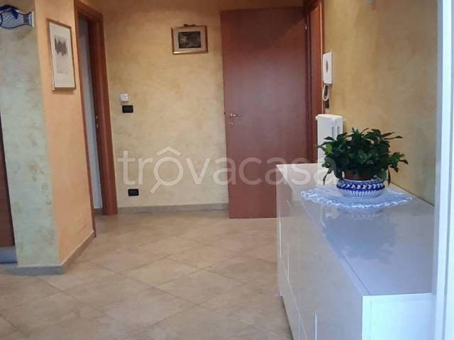 Appartamento in in affitto da privato ad Alpignano via Camillo Benso di Cavour, 8, posto auto, box, da privato TrovaCasa