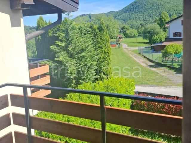 Appartamento in in affitto da privato ad Alta Valle Intelvi via San Sebastiano, arredato, da privato, doppia esposizione TrovaCasa