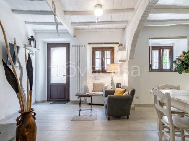 Appartamento in in affitto da privato ad Anguillara Sabazia via delle Rupi, 5, arredato, da privato, ristrutturato TrovaCasa