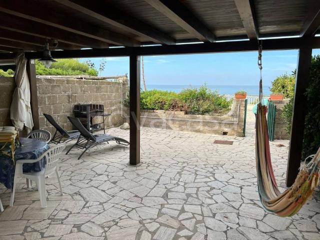 Appartamento in in affitto da privato ad Anzio via Fanciulla d'Anzio, 14, da privato, vista mare, lavatrice TrovaCasa