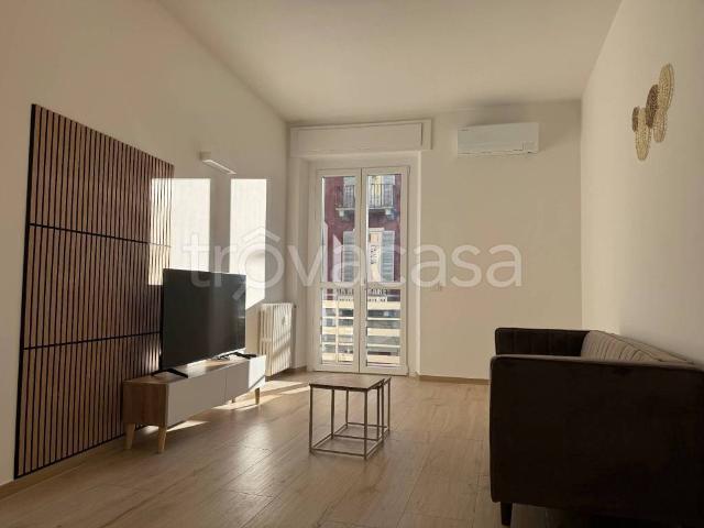 Appartamento in in affitto da privato ad Arona via Giacomo Matteotti, 33, da privato, ascensore, ristrutturato TrovaCasa