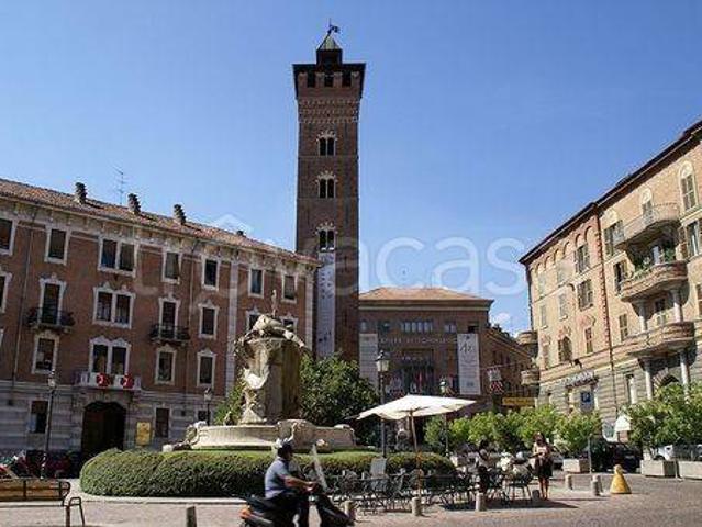Appartamento in in affitto da privato ad Asti piazza Medici, 4, da privato, immobile di prestigio, ristrutturato TrovaCasa
