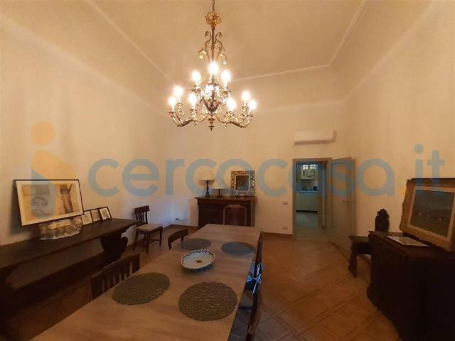Appartamento in ottime condizioni in affitto a Firenze