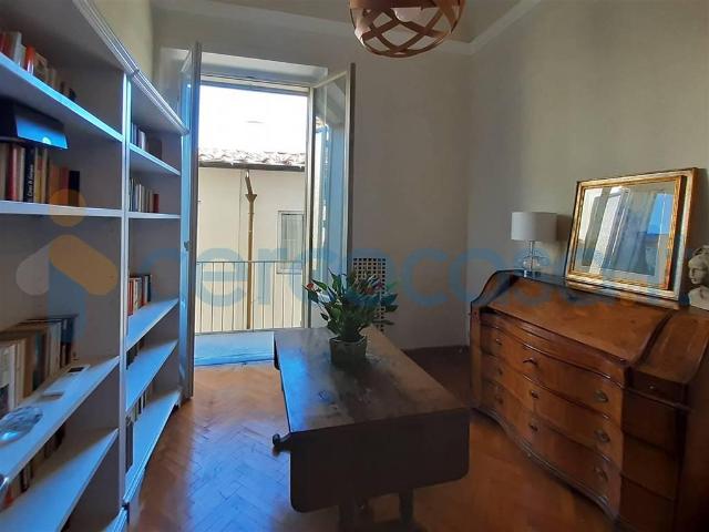 Appartamento in ottime condizioni in affitto a Firenze