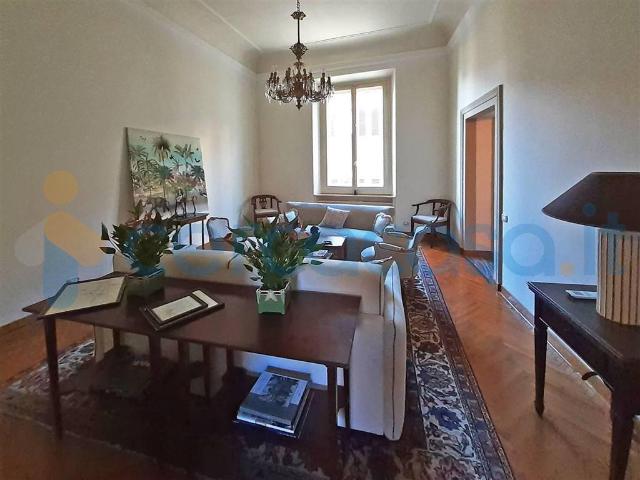 Appartamento in ottime condizioni in affitto a Firenze