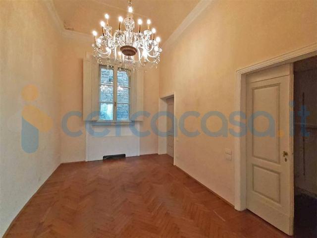 Appartamento in ottime condizioni in affitto a Firenze