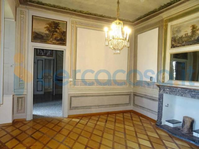 Appartamento in ottime condizioni, in affitto in Via Gombito 25, Bergamo