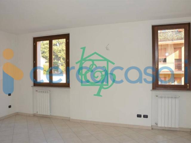 Appartamento in ottime condizioni, in affitto in Via Garibaldi, Vimercate