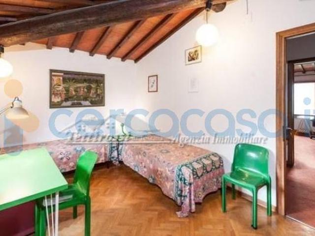 Appartamento in ottime condizioni, in affitto in Via Del Poggiolino, Firenze