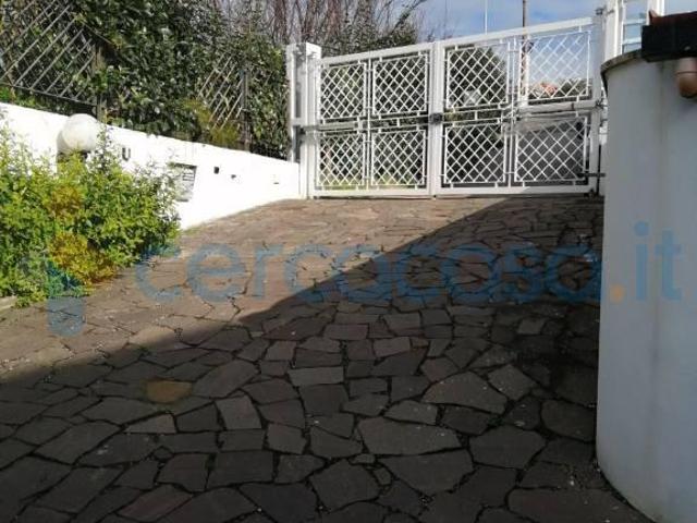 Appartamento in ottime condizioni, in affitto in Via Monte Nuovo Licola Patria 140a, Pozzuoli