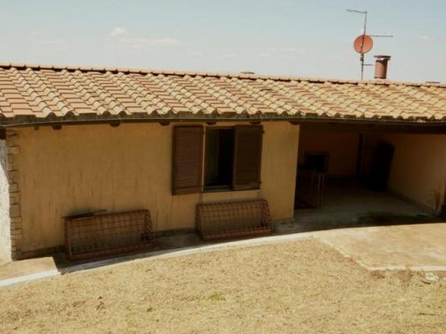 Appartamento in Localit Poggio Valentine