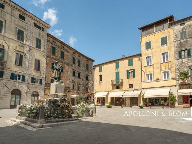 Appartamento in Palazzo del Xvi Secolo, Sarteano 74m² Sarteano