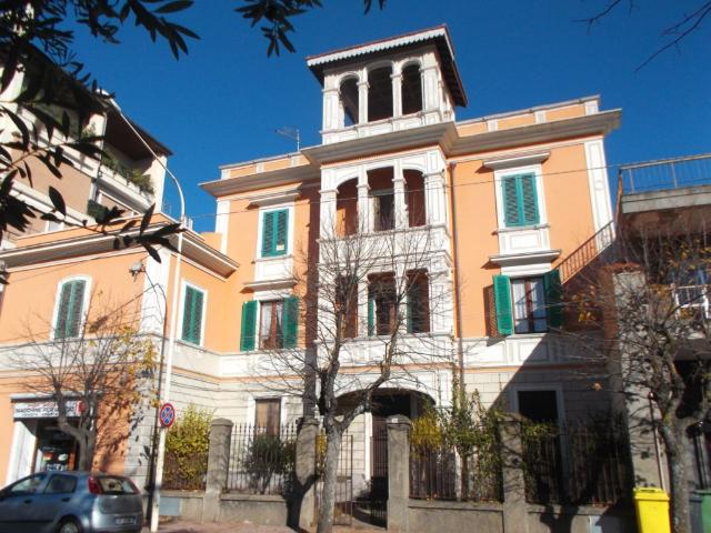 Appartamento in vendita a Macomer corso umberto I 230