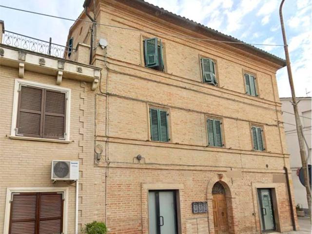 Appartamento in vendita a Macerata MC
