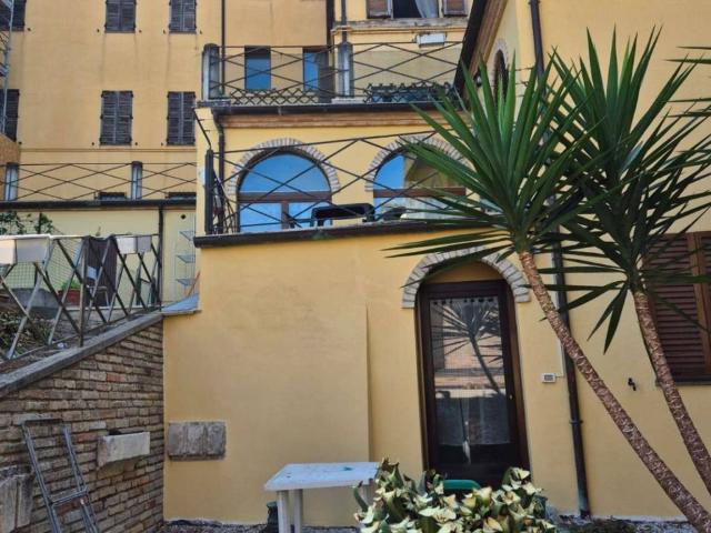 Appartamento in vendita a Macerata MC