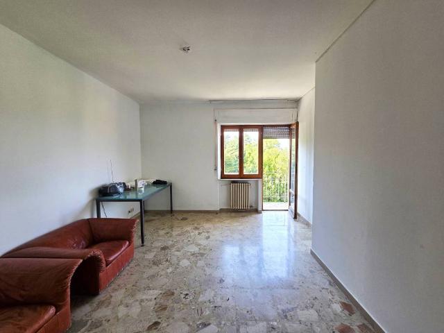 Appartamento in vendita a Macerata MC