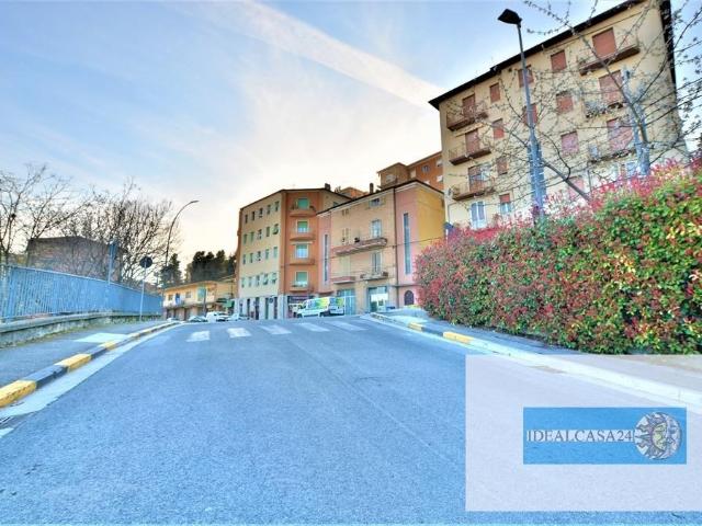 Appartamento in vendita a Macerata via Roma n. 129