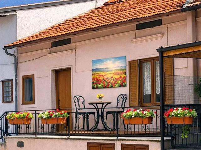 Appartamento in vendita a Magliano de' Marsi AQ