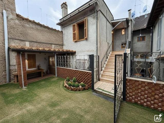 Appartamento in vendita a Magliano Sabina RI