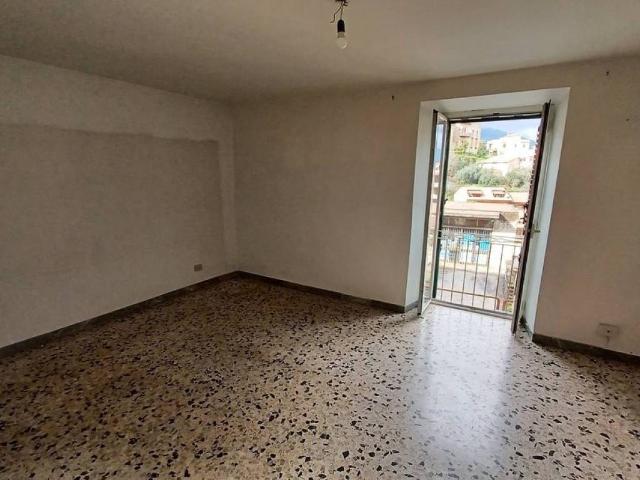 Appartamento in vendita a Maenza LT