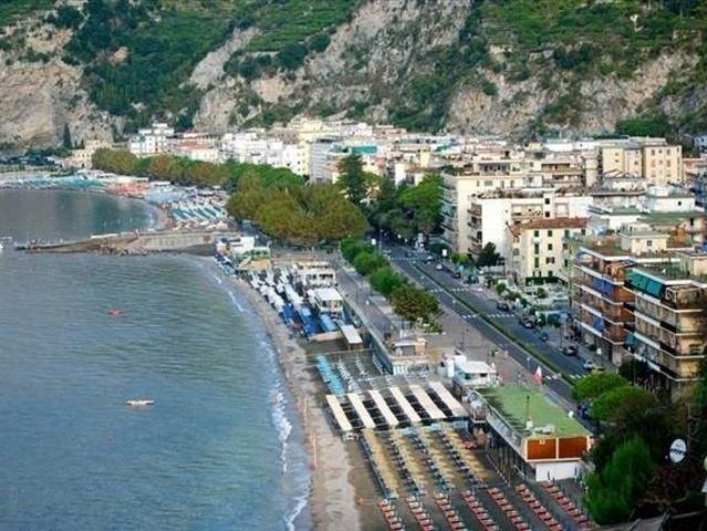 Appartamento in vendita a Maiori