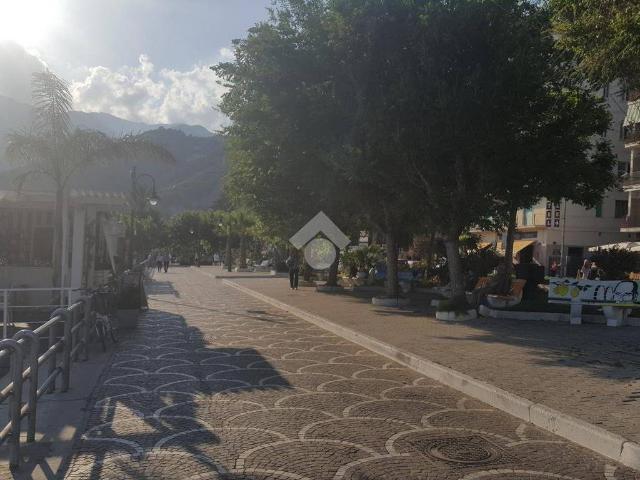 Appartamento in vendita a Maiori SA