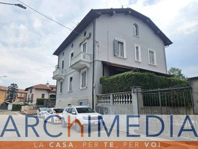 Appartamento in vendita a Malnate VA