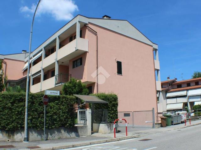 Appartamento in vendita a Malnate VA