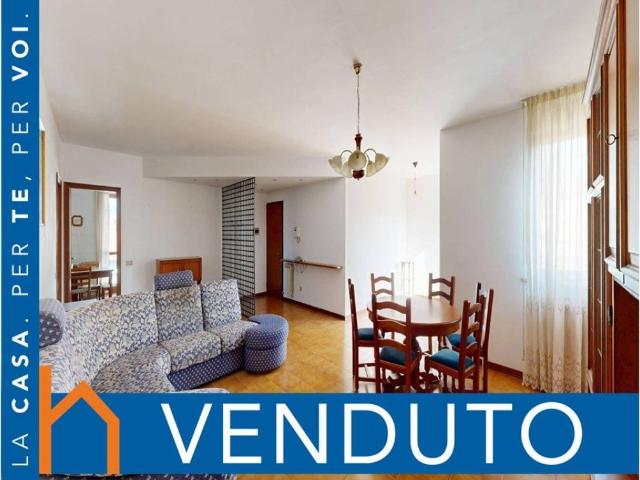 Appartamento in vendita a Malnate VA