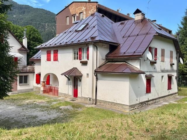 Appartamento in vendita a Malborghetto Valbruna UD