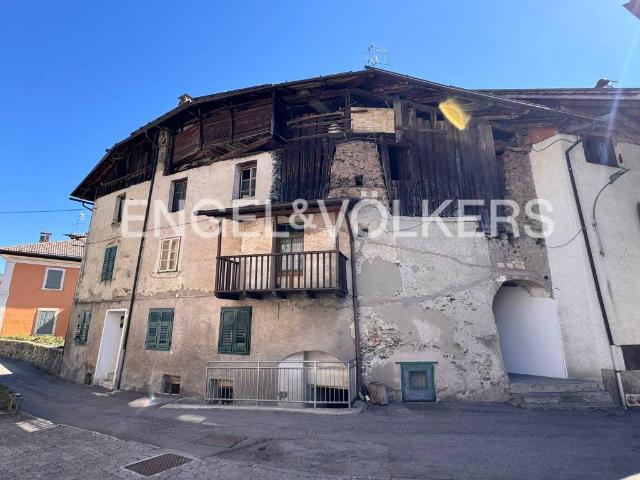 Appartamento in vendita a Malé via Monte Grappa, 24