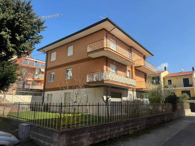 Appartamento in vendita a Maltignano AP